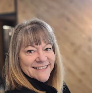 Meet your Posher, Teresa